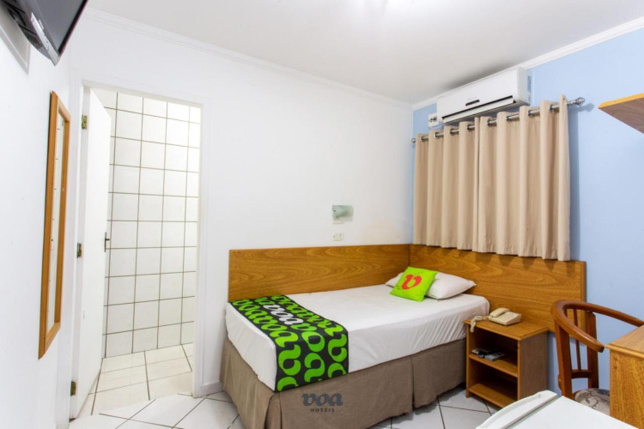 Voa Convenience Hotel Жундиаи Экстерьер фото