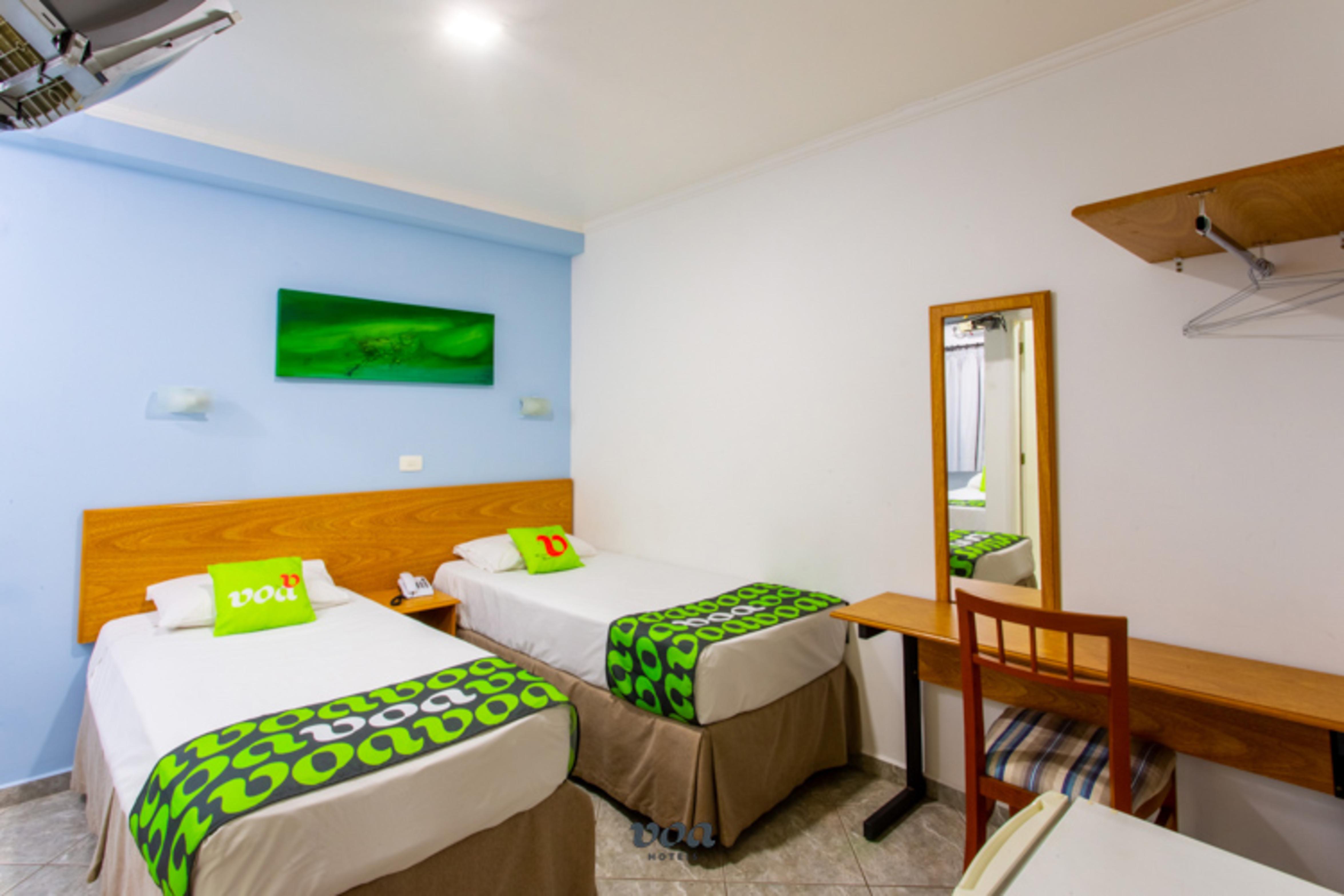 Voa Convenience Hotel Жундиаи Экстерьер фото