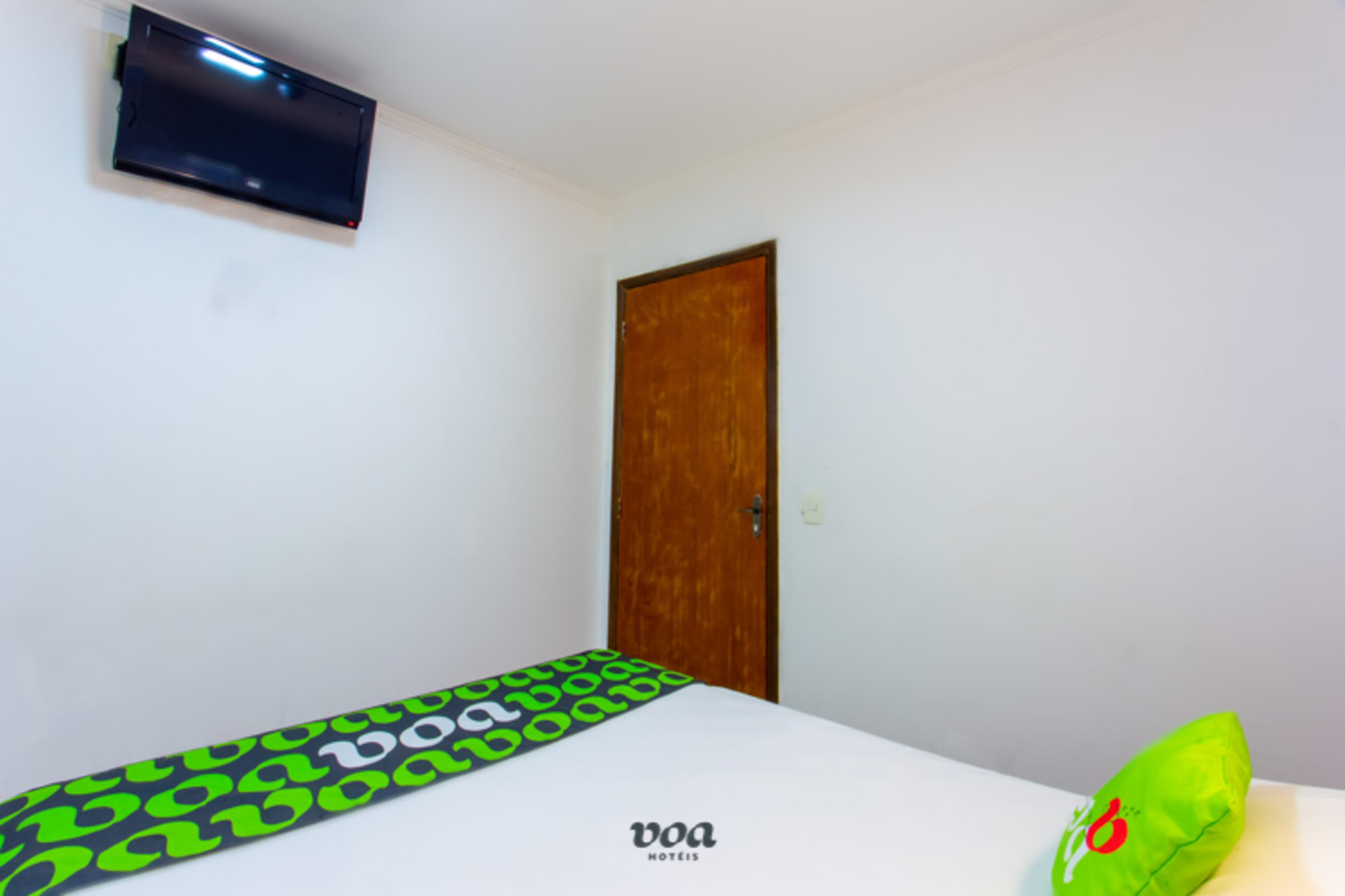 Voa Convenience Hotel Жундиаи Экстерьер фото