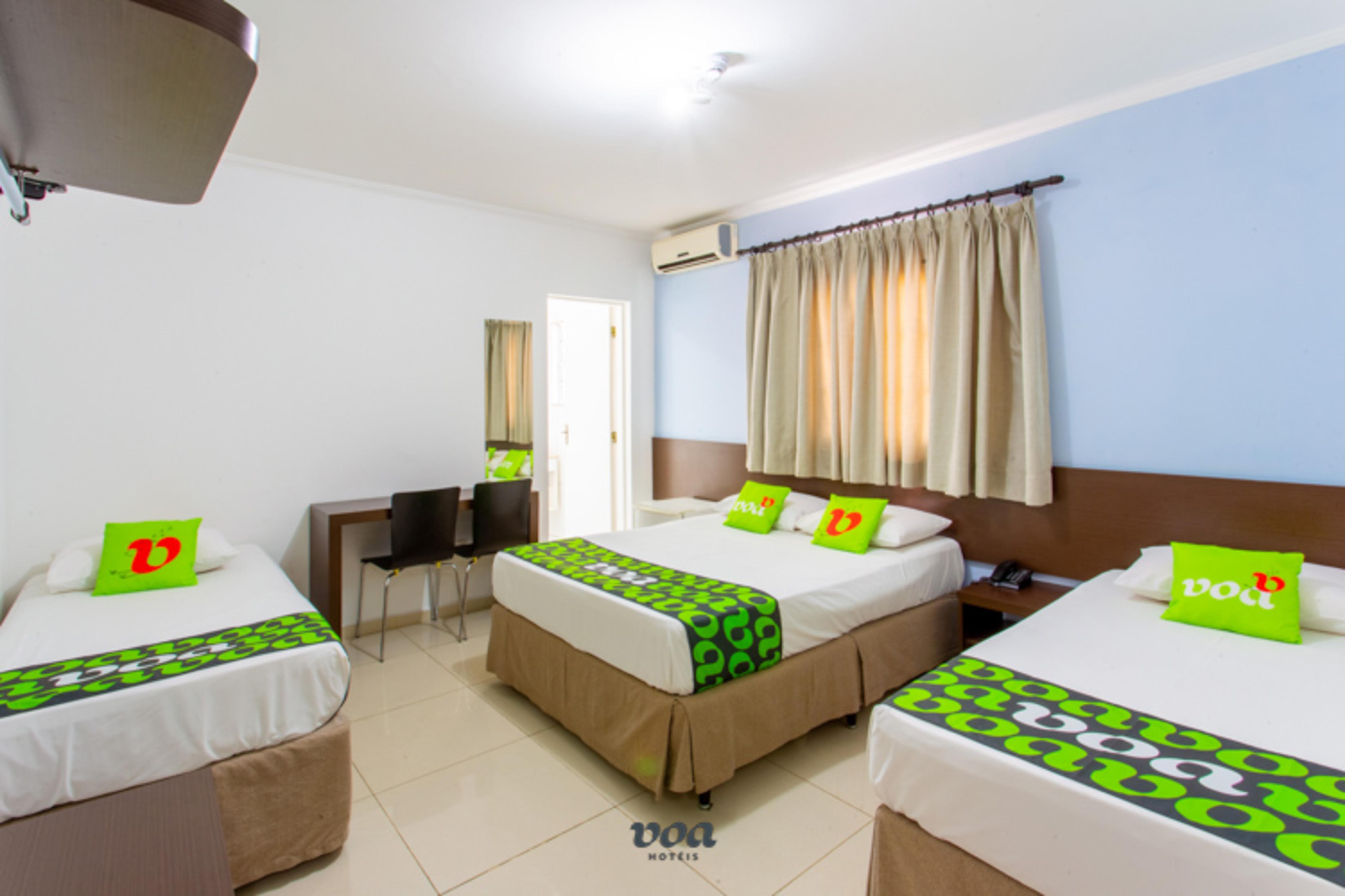 Voa Convenience Hotel Жундиаи Экстерьер фото