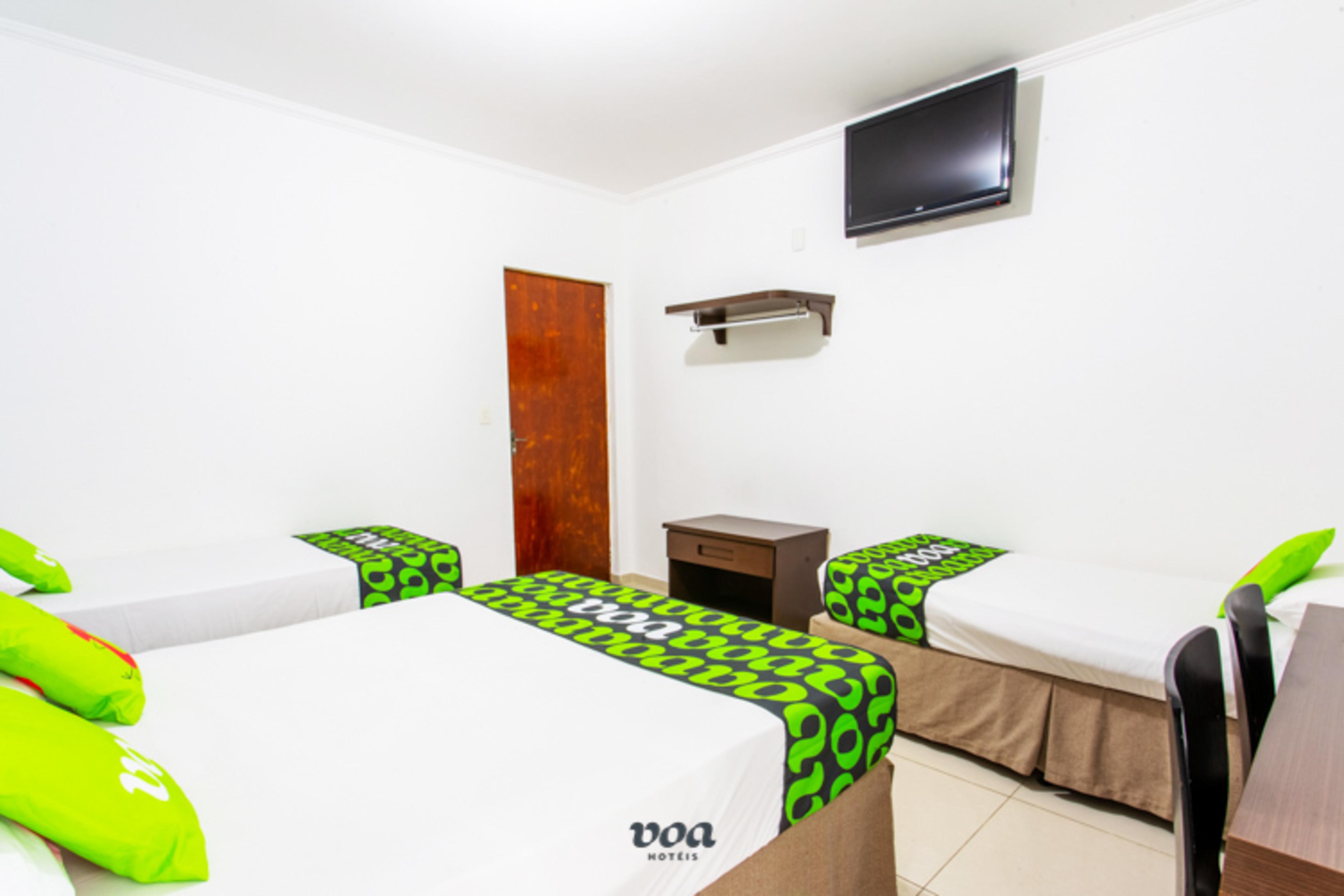 Voa Convenience Hotel Жундиаи Экстерьер фото