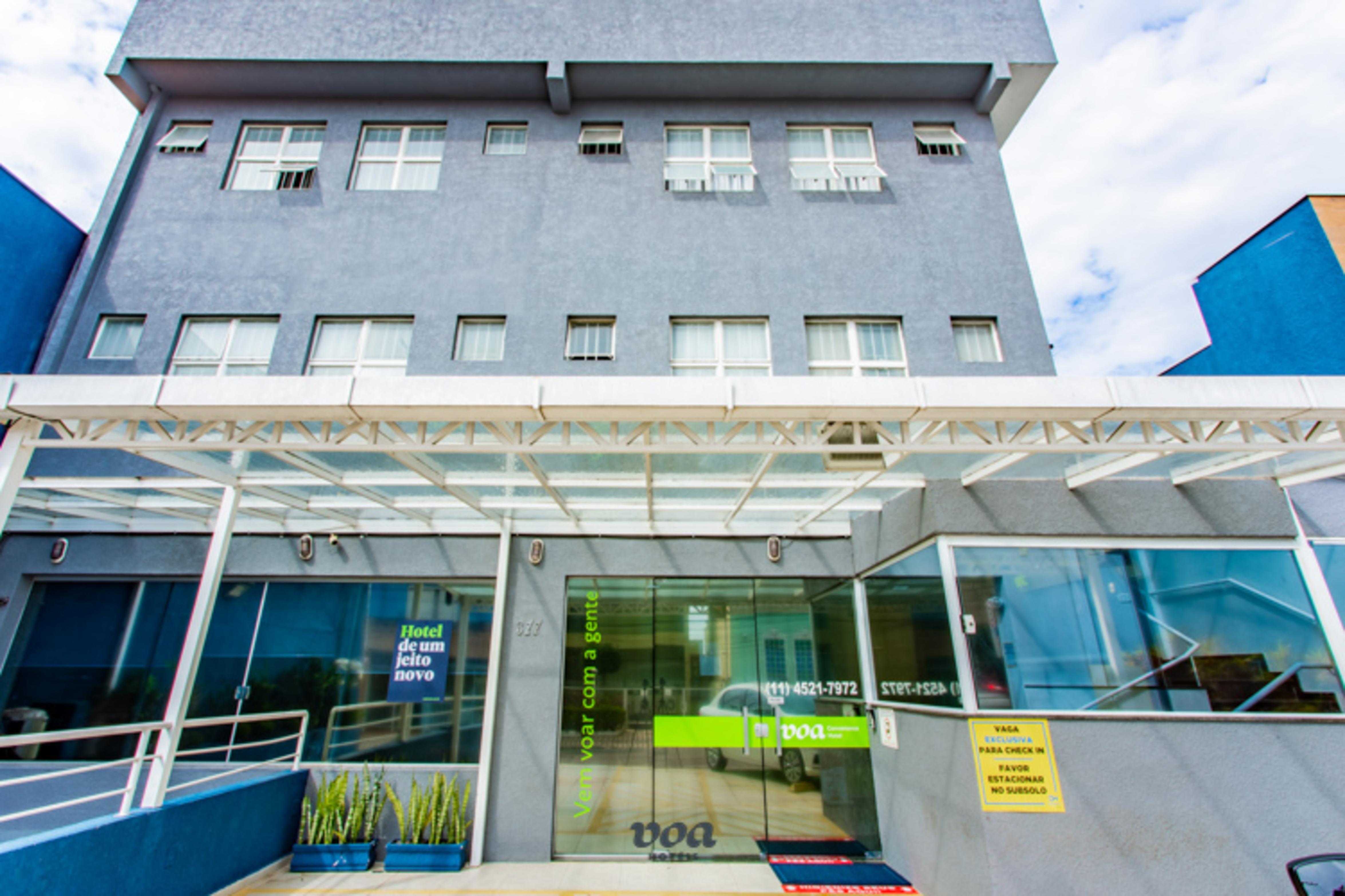 Voa Convenience Hotel Жундиаи Экстерьер фото
